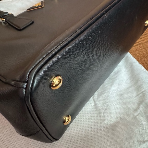 Prada Saffiano Leather Black Galleria Bag - Picture 15 of 15